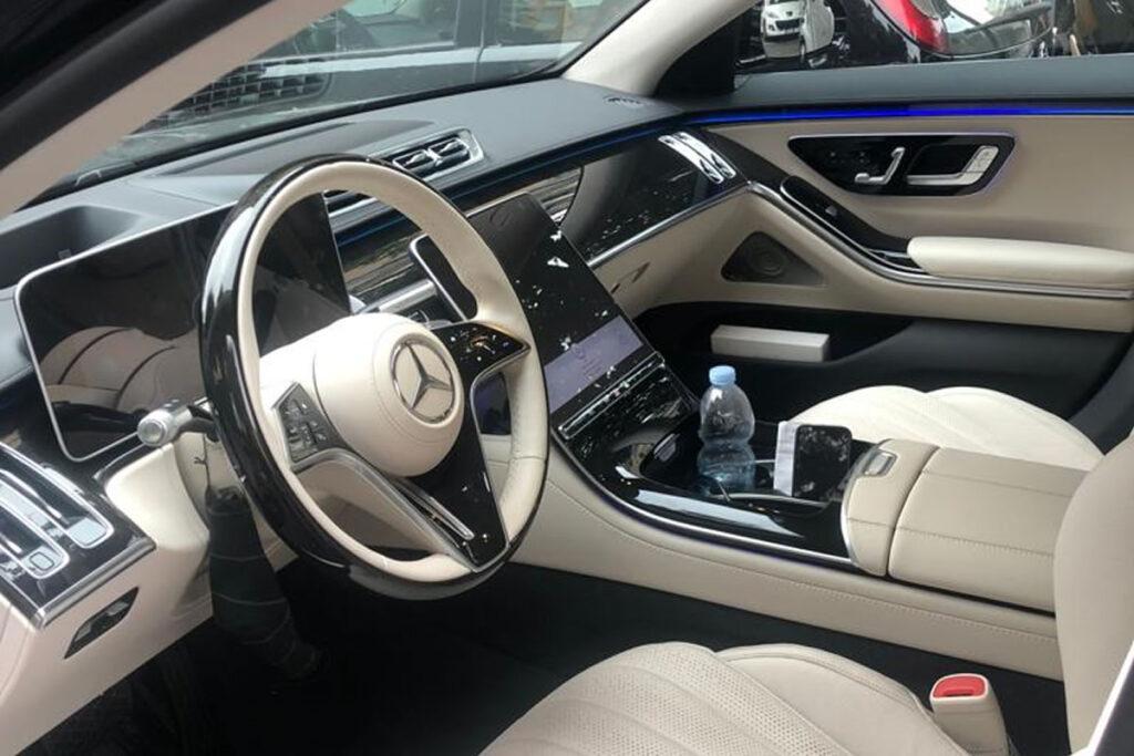 Limousine fleet: Mercedes S Class Inside